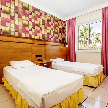 Club Sunsmile Apart Otel 3*