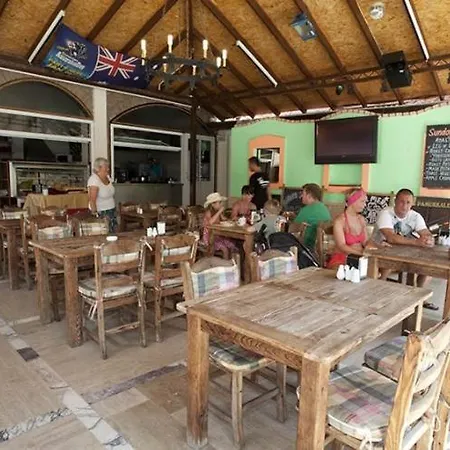 Club Sunsmile Apart Otel