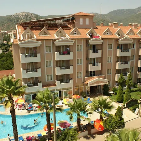 Club Sunsmile Apart Otel 3*